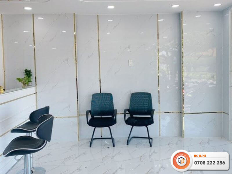 Báo giá thi công tấm nhựa giả đá trọn gói chất lượng, giá rẻ 15 Tấm PVC vân mây